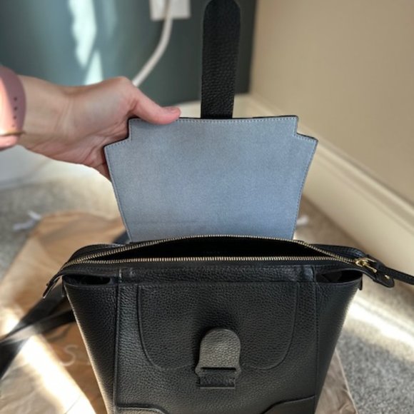 Senreve Mini Maestra in Black Dolce Italian Leather- EXCELLENT CONDITION! - Picture 7 of 15